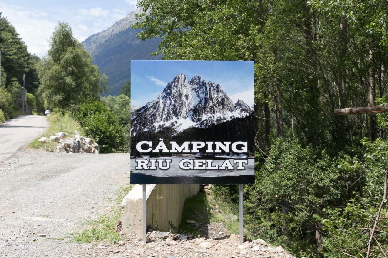 Camping Riu Gelat Hotel Espot Ngoại thất bức ảnh